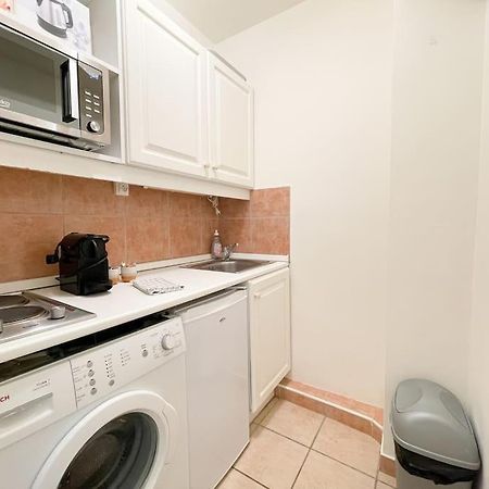 Palais Josephine Apartment โบโซเลย ภายนอก รูปภาพ